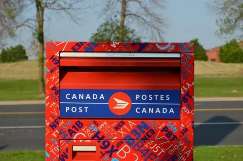 Mailing Boxes in Canada